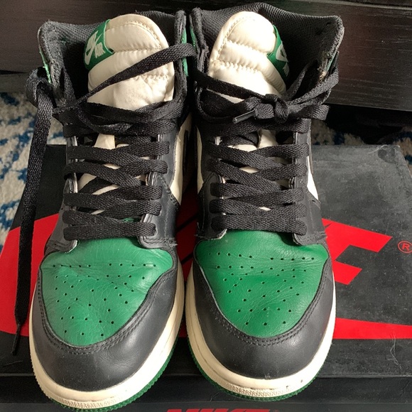 Air Jordan 1 Retro High OG GS, Pine Green/Sail-Black - Picture 2 of 4